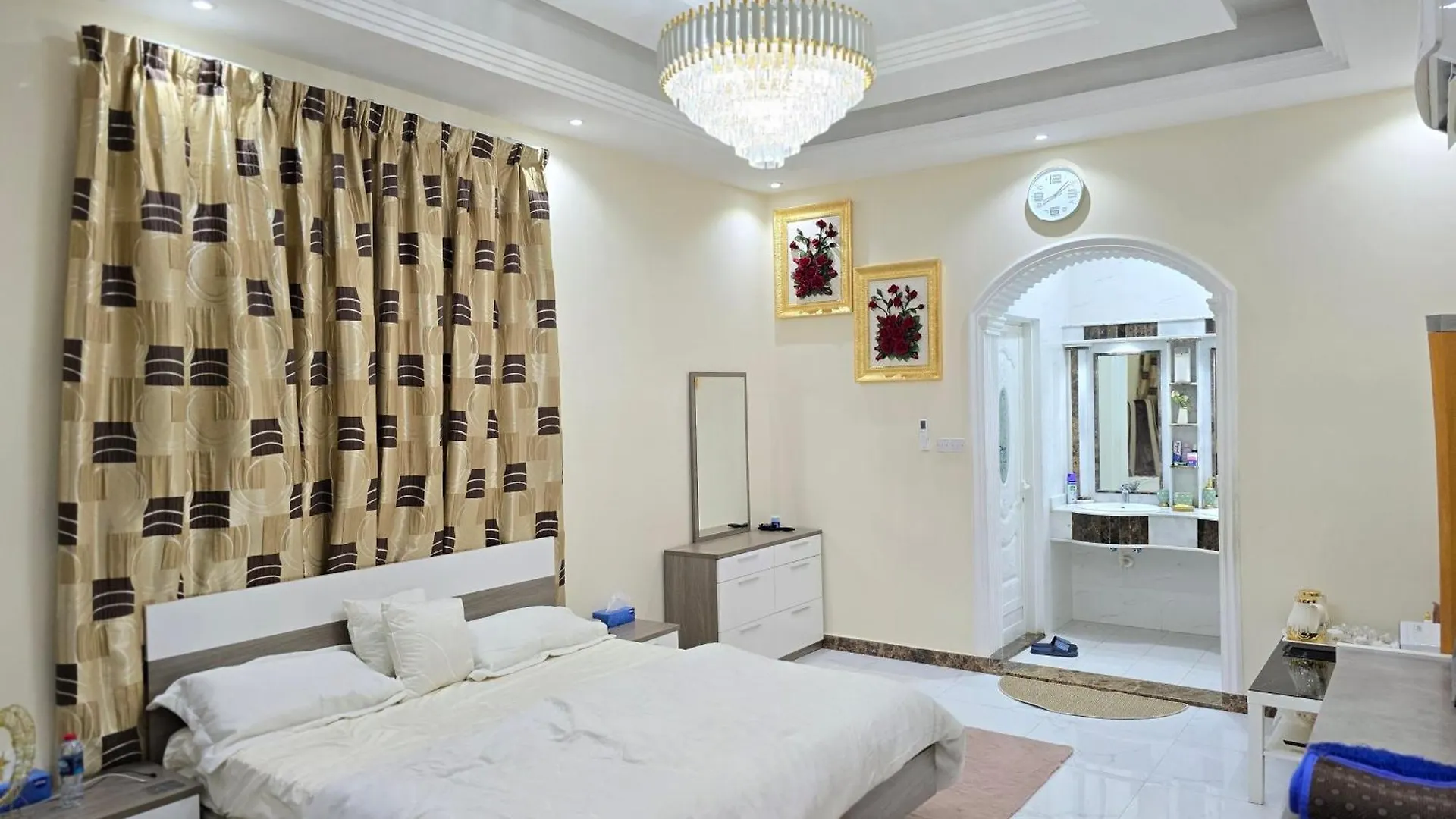 Elegant Room In Luxury Villa Ajman
